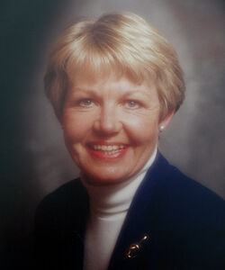 Lis Davies 2000 - 2001