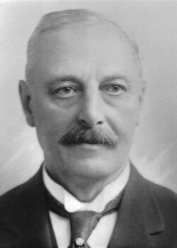 W. H. Barrett  1921 - 1922
