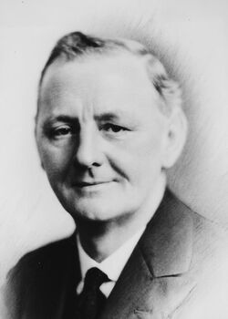 H. Entwistle  1931 - 1932