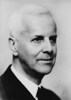 S. Haworth 1941 - 1942