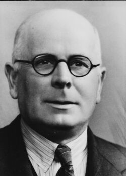 R. S. Cullinson 1942 - 1943