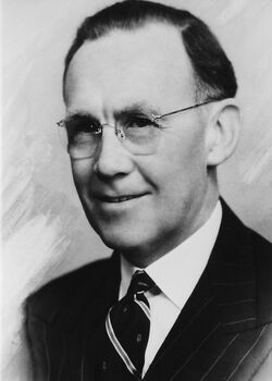 W. Coop  1951 - 1952